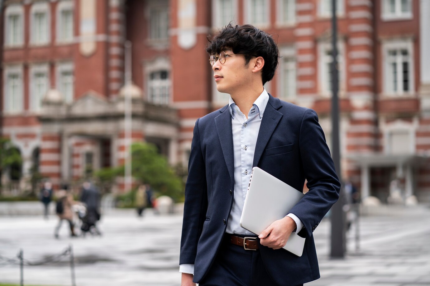 japanese-business-concept-with-business-person_23-2149268033